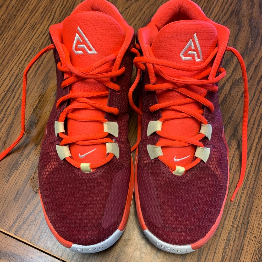 Nike Sneakers
